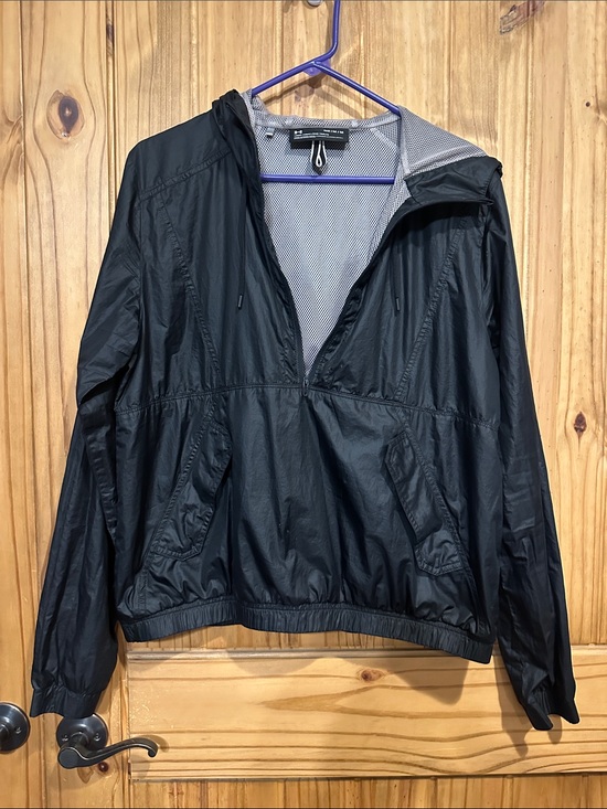 Under Armour Jackets & Blazers - Under Armour Black Lightweight Hooded Windbreaker Jacket